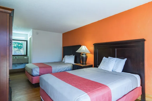 غرفة بسريرين كوين للمدخنين لذوي الإعاقة، Motel6 Townsend, GA 3/6