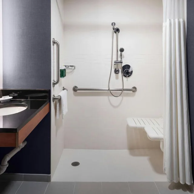 غرفة بسريرين مزدوجين لذوي الإعاقة، RESIDENCE INN HOUSTON TOMBALL 2/4
