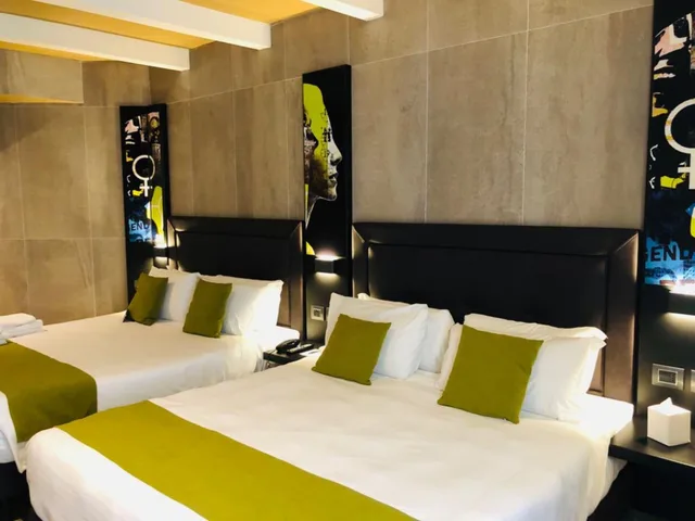 غرفة رباعية، Just Hotel Milano 3/4