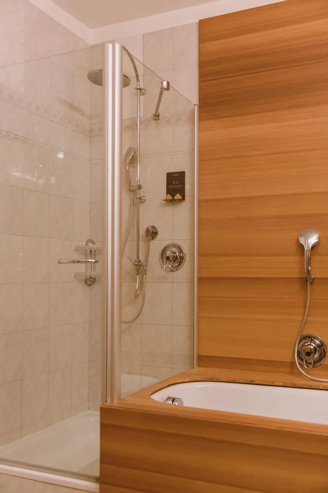 جناح جونيور بإطلالة على الجبل، Lindenhof Pure Luxury & Spa DolceVita Resort 6/8