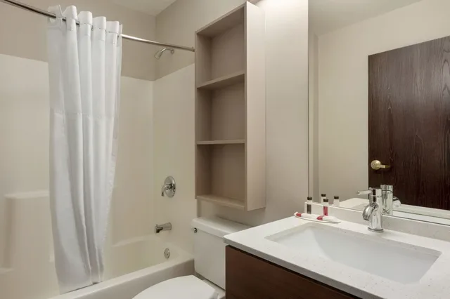 جناح، Microtel Inn & Suites by Wyndham Tifton 1/1