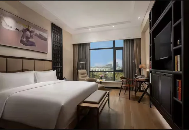جناح ديلوكس بإطلالة على الحديقة، DoubleTree by Hilton Shanghai Hongqiao 1/1