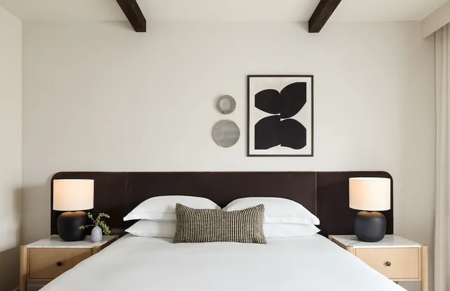 1 Bedroom, Suite, King Bed, Bay View, Balcony، Kimpton Mirador Pacific Grove Monterey by IHG 3/5
