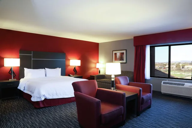 جناح بسرير كينج، Hampton Inn & Suites Temecula 1/2