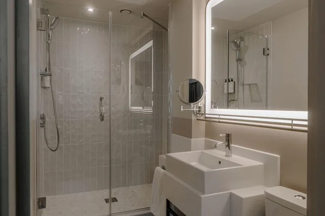 غرفة بسرير كينج، Club Quarters Hotel London City 2/2