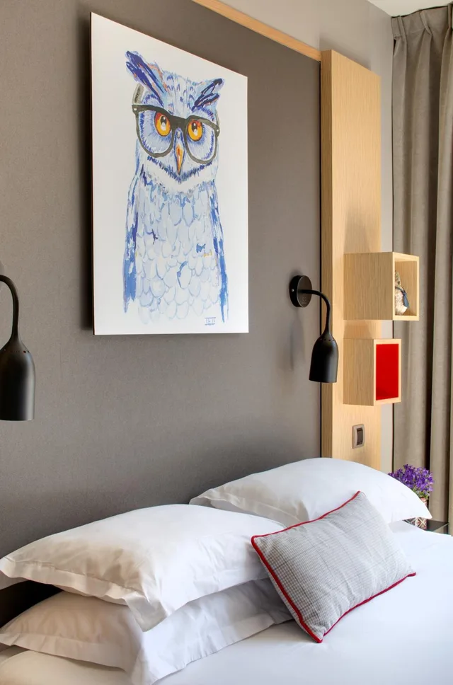 جناح جونيور، Chouette Hotel 3/7