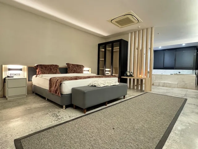 غرفة فاخرة بسرير كينج، Life Point Hotel 1/1