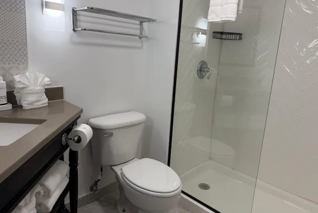 جناح بسريرين مزدوجين بغرفة نوم واحدة، Wingate by Wyndham Jacksonville FL 5/6