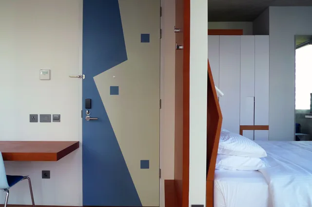 غرفة بريميوم بسرير كينج، Bossa Nova Beirut Hotel 4/8