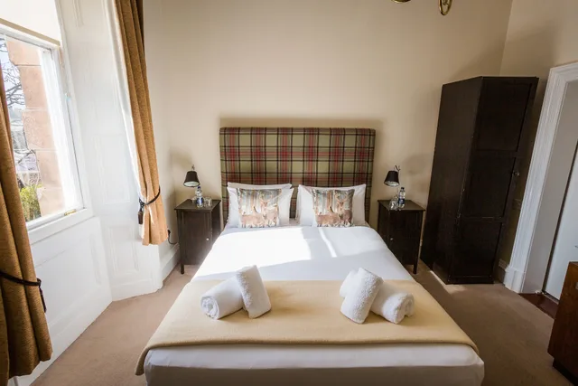 Standard, Double or Twin Bed, Hill View، Bayswell Hotel And Restaurant 2/4