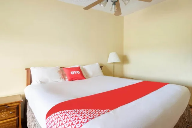 شقة بغرفتي نوم، OYO Hotel Daleville AL Hwy 84 6/10