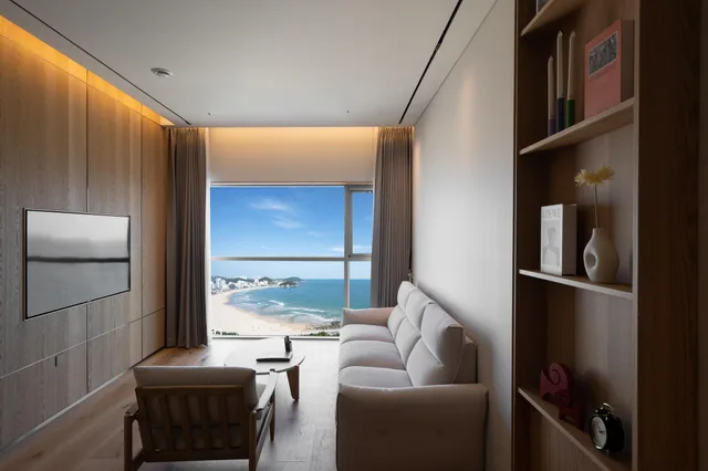 1 Bedroom, Ocean, Premium, Suite, Living Area, Private Pool، Mer de l'aube Hotel 1/1