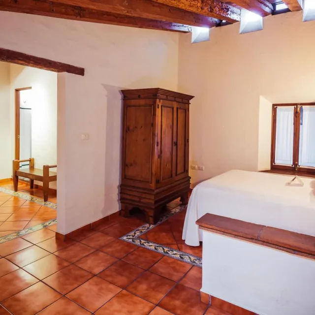 جناح ديلوكس، Meson del Alferez Coatepec 5/10