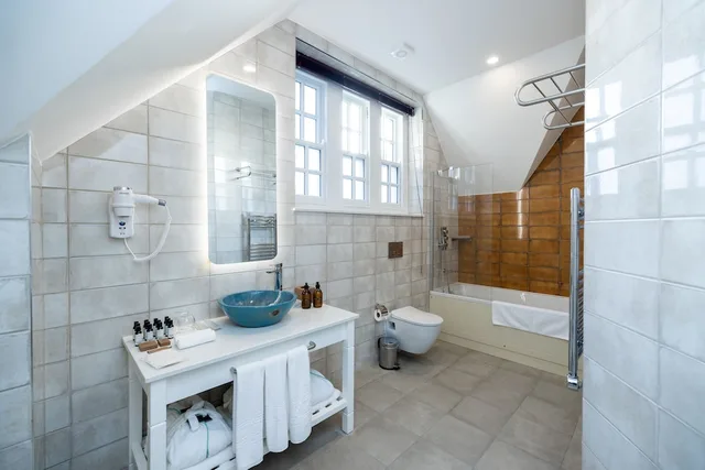 غرفة عائلية بسرير مزدوج وسرير فردي، Limehouse Library Hotel 8/8