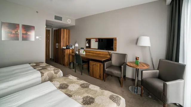 غرفة قياسية بسريرين منفصلين، Holiday Inn Krakow City Center 4/6