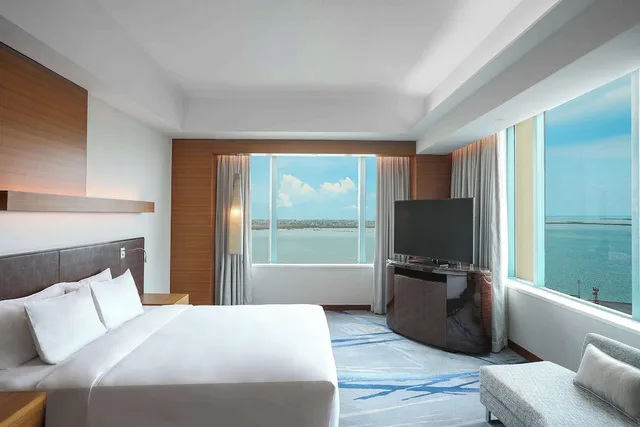 جناح ديلوكس بسرير كينج، Radisson Blu Hotel Cebu 1/5