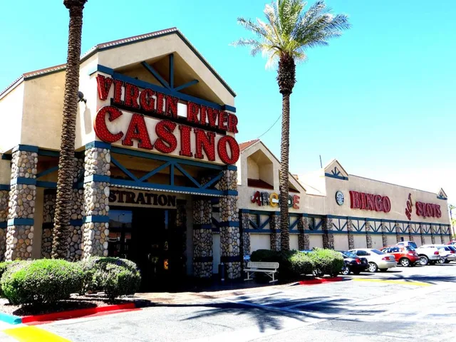 غرفة ديلوكس بسرير مزدوج، Virgin River Hotel and Casino 1/2