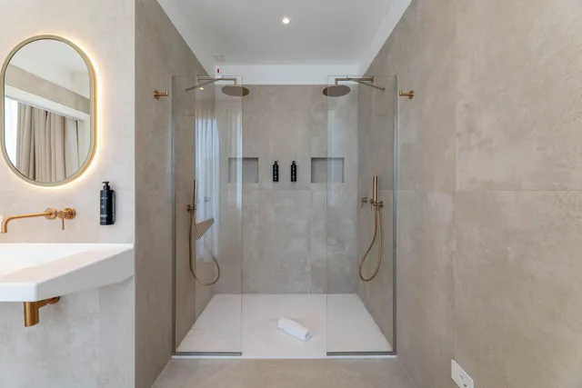 Premium, Suite, Lake View, Hot Tub, Suisse 10/10