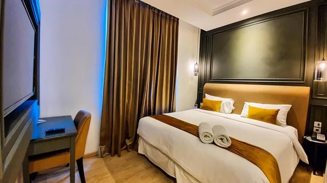 غرفة ملكية ديلوكس بسرير مزدوج أو سريرين منفصلين، Hotel Shalva Jakarta 2/2
