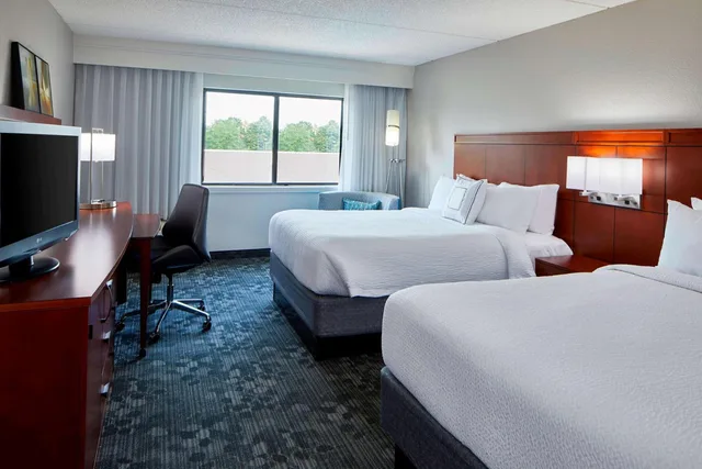 جناح بسرير كوين، Sonesta Select Raleigh Durham Airport Morrisville 1/2
