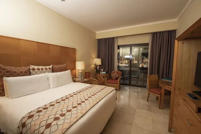 غرفة قياسية بسرير مزدوج، Intercontinental Aqaba 3/8