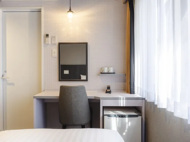 غرفة اقتصادية بسريرين منفصلين، KOKO HOTEL Shimbashi Onarimon 3/4