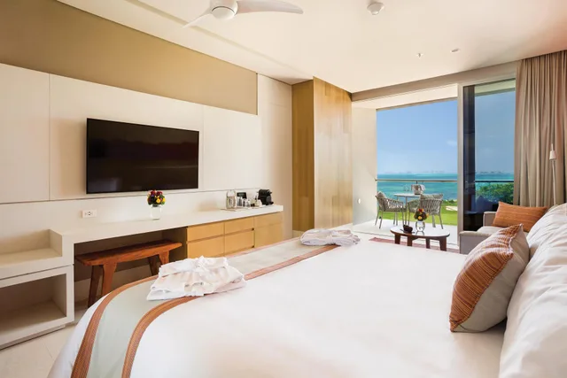 Family, Golf Course View، Dreams Vista Cancun Golf and Spa Resort 2/6
