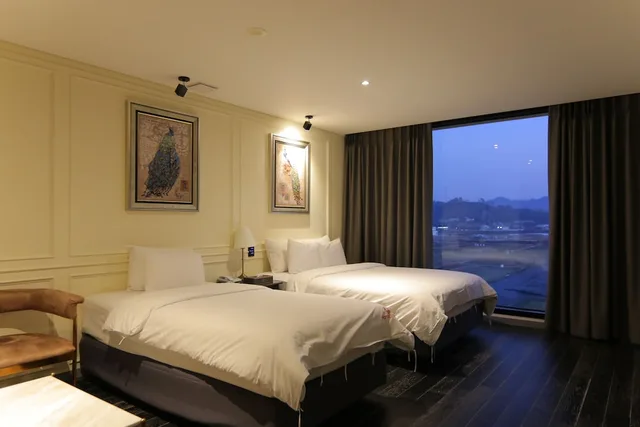 غرفة قياسية بسرير مزدوج وسرير فردي، Hotel Gite 5/10