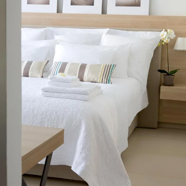 Standard, Twin Beds, Partial Sea View, Sandy Beach Hotel & Spa 4/10