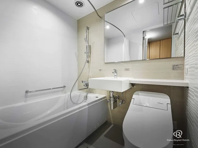 Standard, Double Bed, Castle View, Daiwa Roynet Hotel WAKAYAMA 3/3
