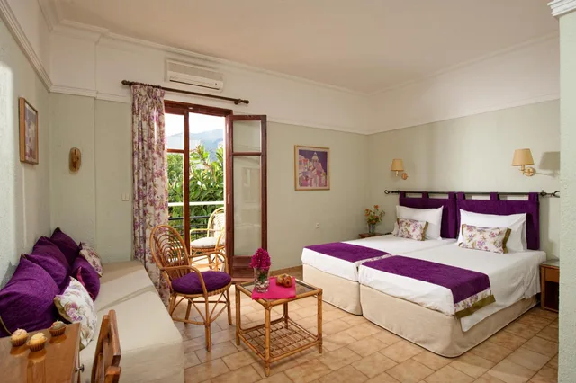 غرفة ثلاثية، Malia Mare Hotel 1/5