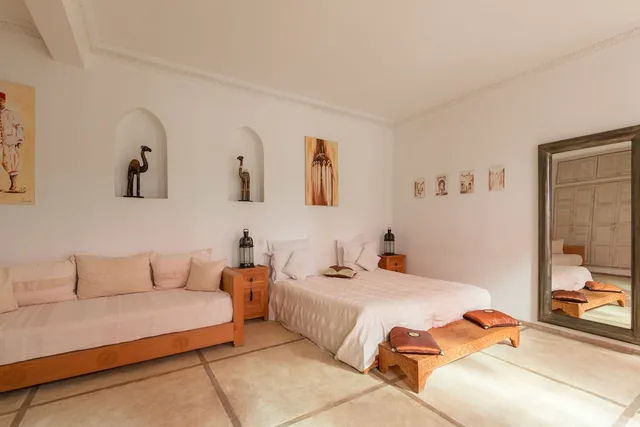 جناح ثلاثي، Riad Alegria 1/10