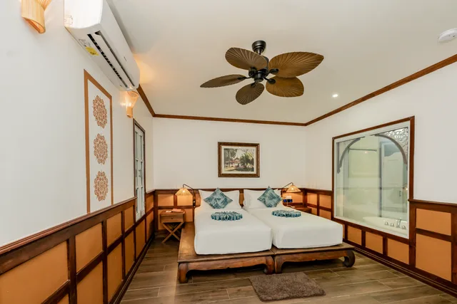 Courtyard, Twin Beds، Mybanlao Hotel 4/10