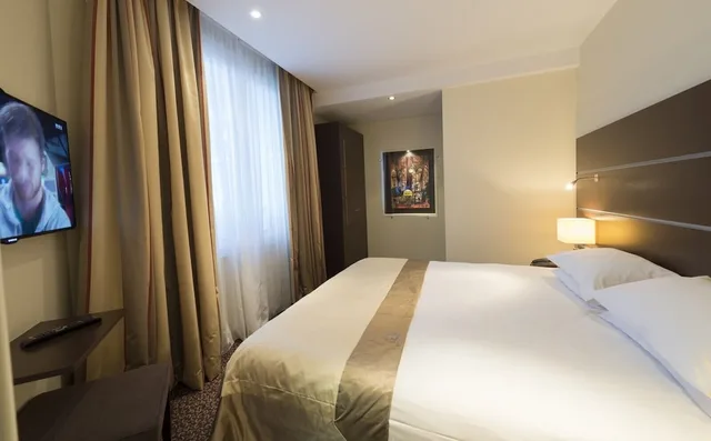 غرفة تنفيذية بسرير كينج، Hotel Bristol 2/6