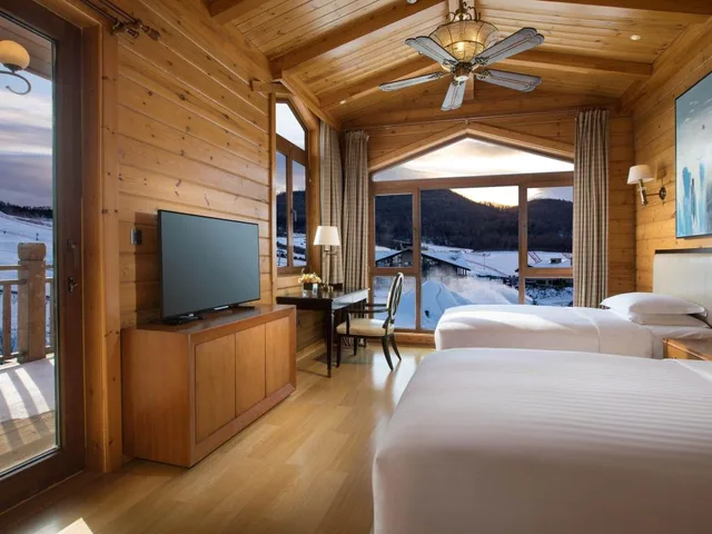 Swiss Select, Twin Beds, Mountain View, Villa Area، Swissotel Resort Changbaishan 5/7