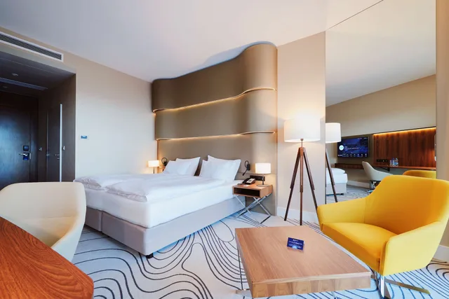 غرفة سوبيريور بسرير كينج بإطلالة على البحر، Radisson Blu Resort Swinoujscie 2/5