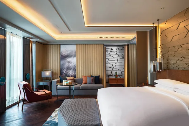 غرفة حصرية بسرير كينج بإطلالة على المدينة، Renaissance Xi'an Hotel 3/6