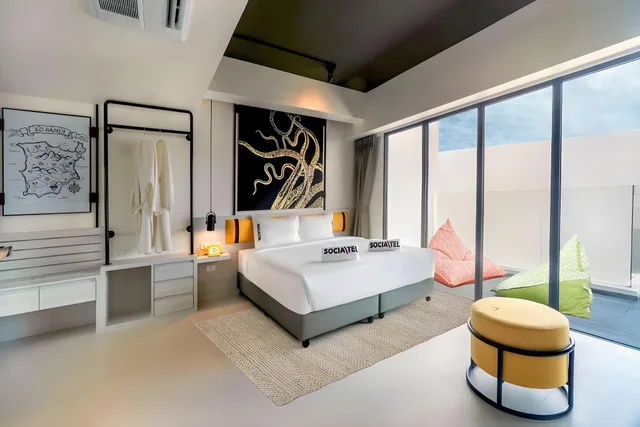 غرفة ديلوكس بسرير كينج بشرفة، Socialtel Koh Samui Chaweng (Adult Only) 1/1