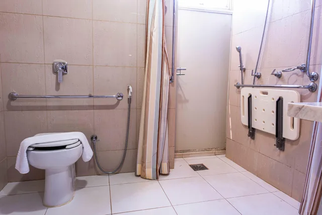 غرفة لذوي الإعاقة، Like U Hotel Brasilia 4/6