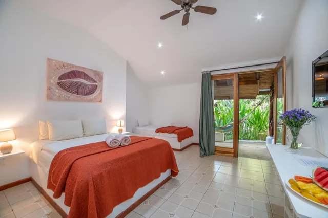 Deluxe, Multiple Beds، Hotel Pasatiempo 2/2