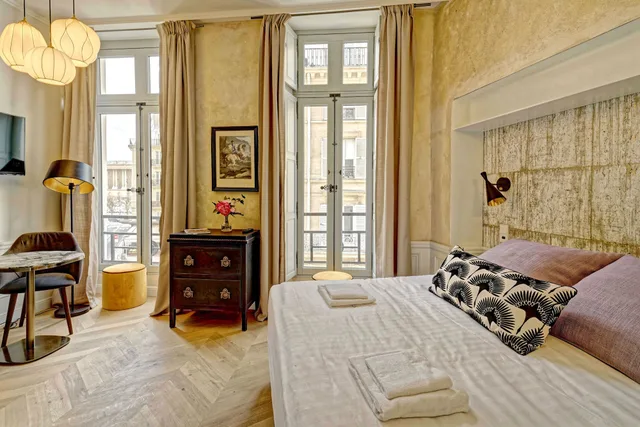 استوديو بسرير كوين، Apartments Du Louvre - St-Honoré 1/3