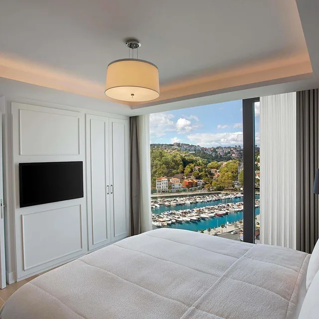 إقامة بسرير كينج بإطلالة على المرسى بغرفة نوم واحدة، The Grand Tarabya Managed by Accor 1/2