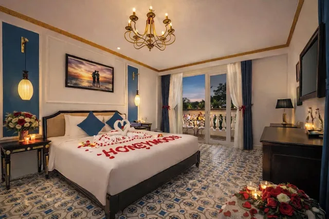 Deluxe, King Bed, Pool View, Bathtub, Hoi An Blue Sky Boutique Spa 5/10