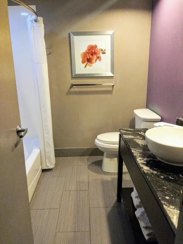 غرفة قياسية بسريرين كوين، Quality Suites Fort Myers I-75 3/3