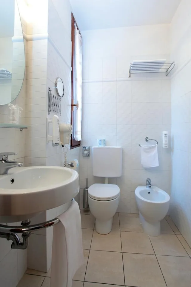 غرفة قياسية ثلاثية بثلاثة أسرّة، Albergo Centrale Bologna 9/10