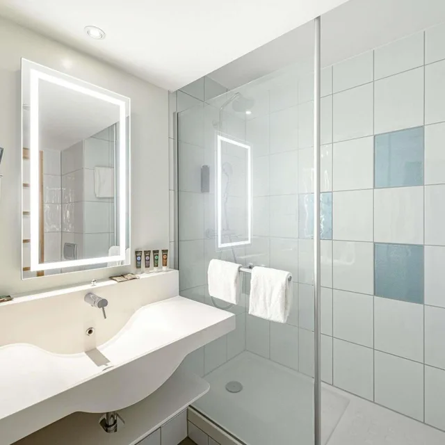 غرفة سوبيريور بسرير فردي، Novotel Zurich City West 9/10