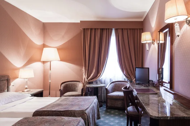 غرفة مزدوجة كلاسيكية، Doria Grand Hotel 1/10