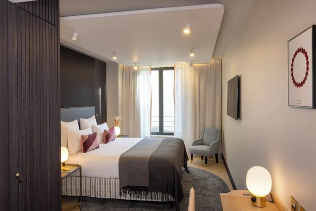 غرفة غراند سوبيريور بسرير كوين، Quinzerie Hotel 2/9