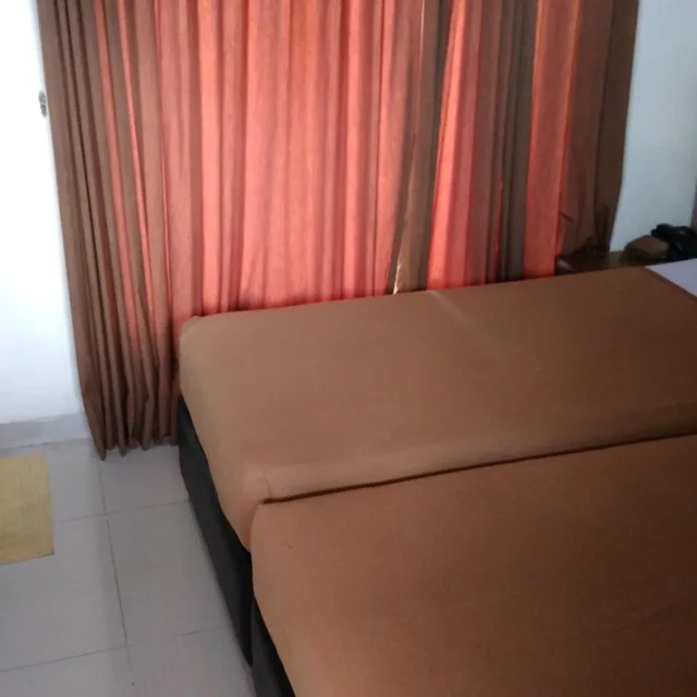 Standard, Twin Beds, Antika Hotel 2/6