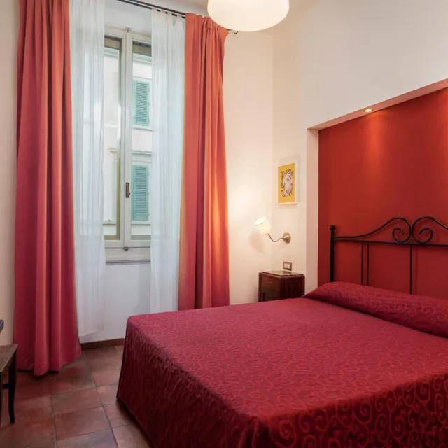 غرفة بسرير مزدوج أو سريرين منفصلين، Kursaal And Ausonia Hotel 1/10